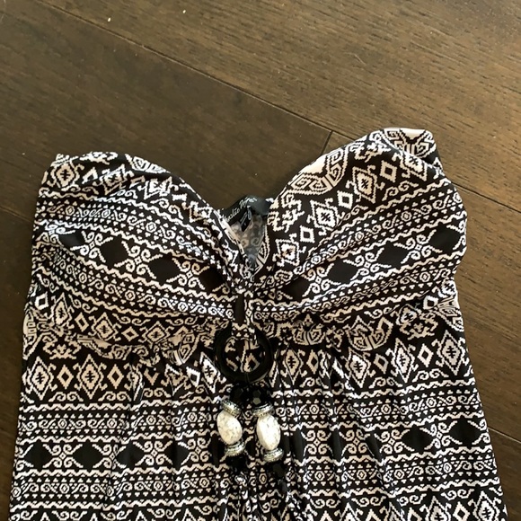 Charlie Paige Maxi Dress - Picture 5 of 10